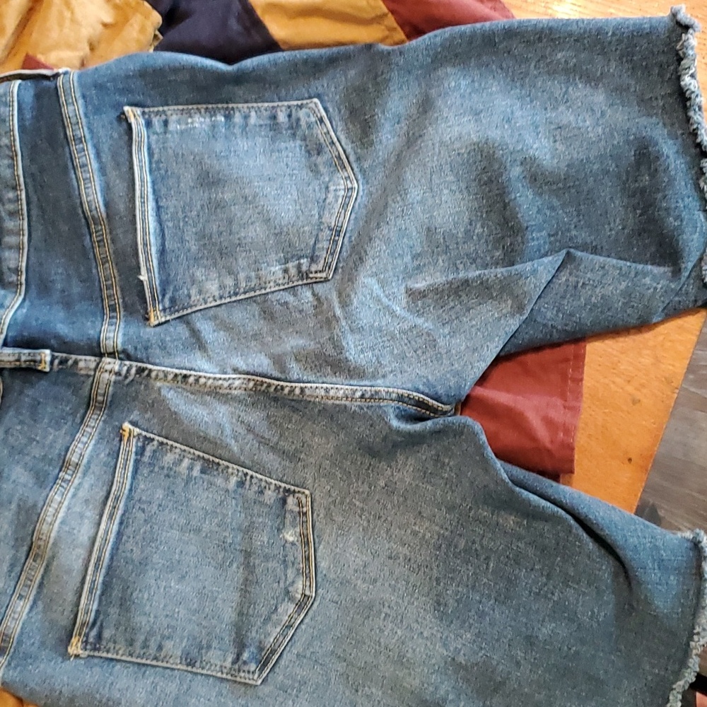 Universal thread Bermuda denim shorts - Picture 6 of 10